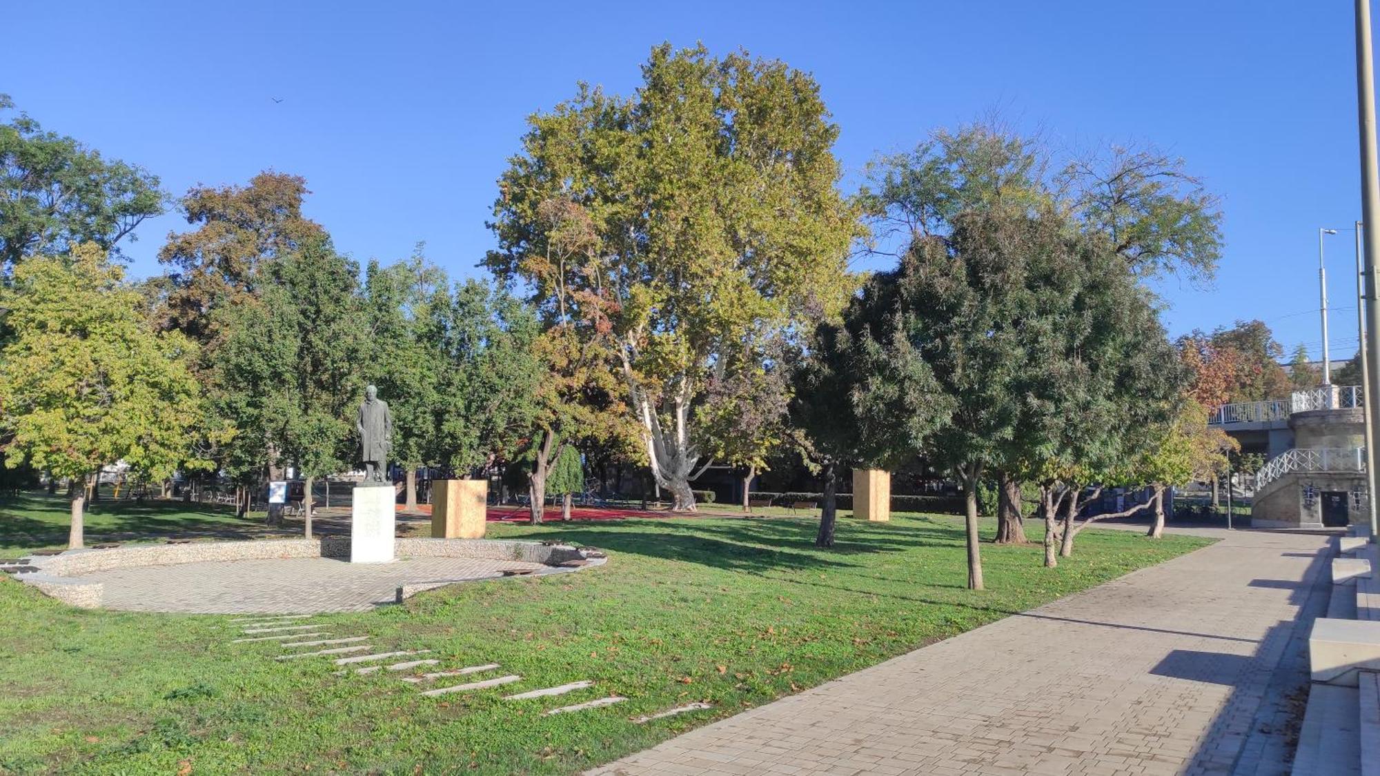 Ground Floor Park Bestern Сегед Экстерьер фото